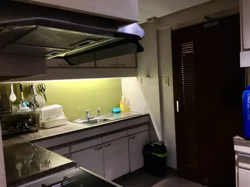 mainImg